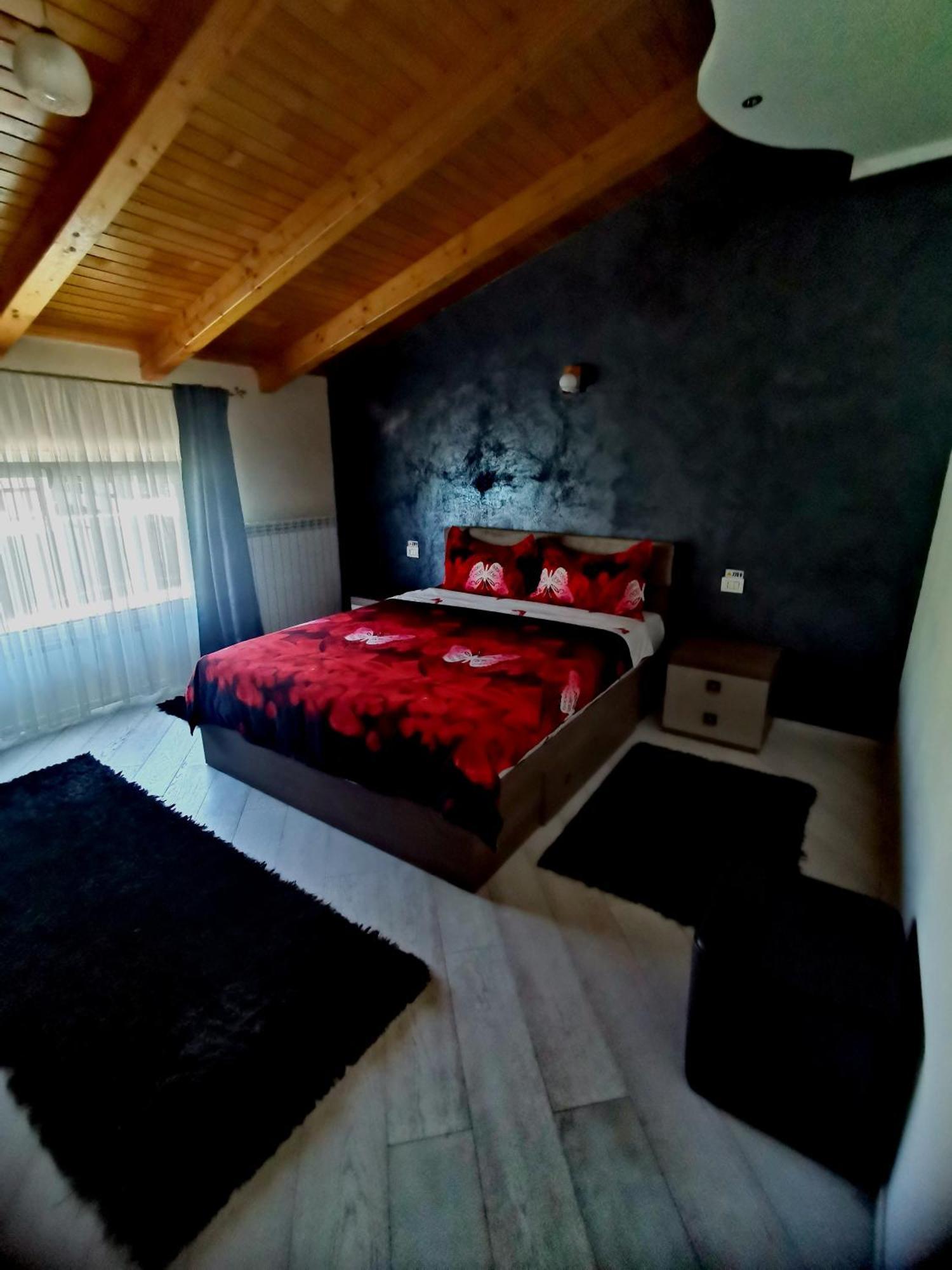 Vila Bijou Borşa Esterno foto